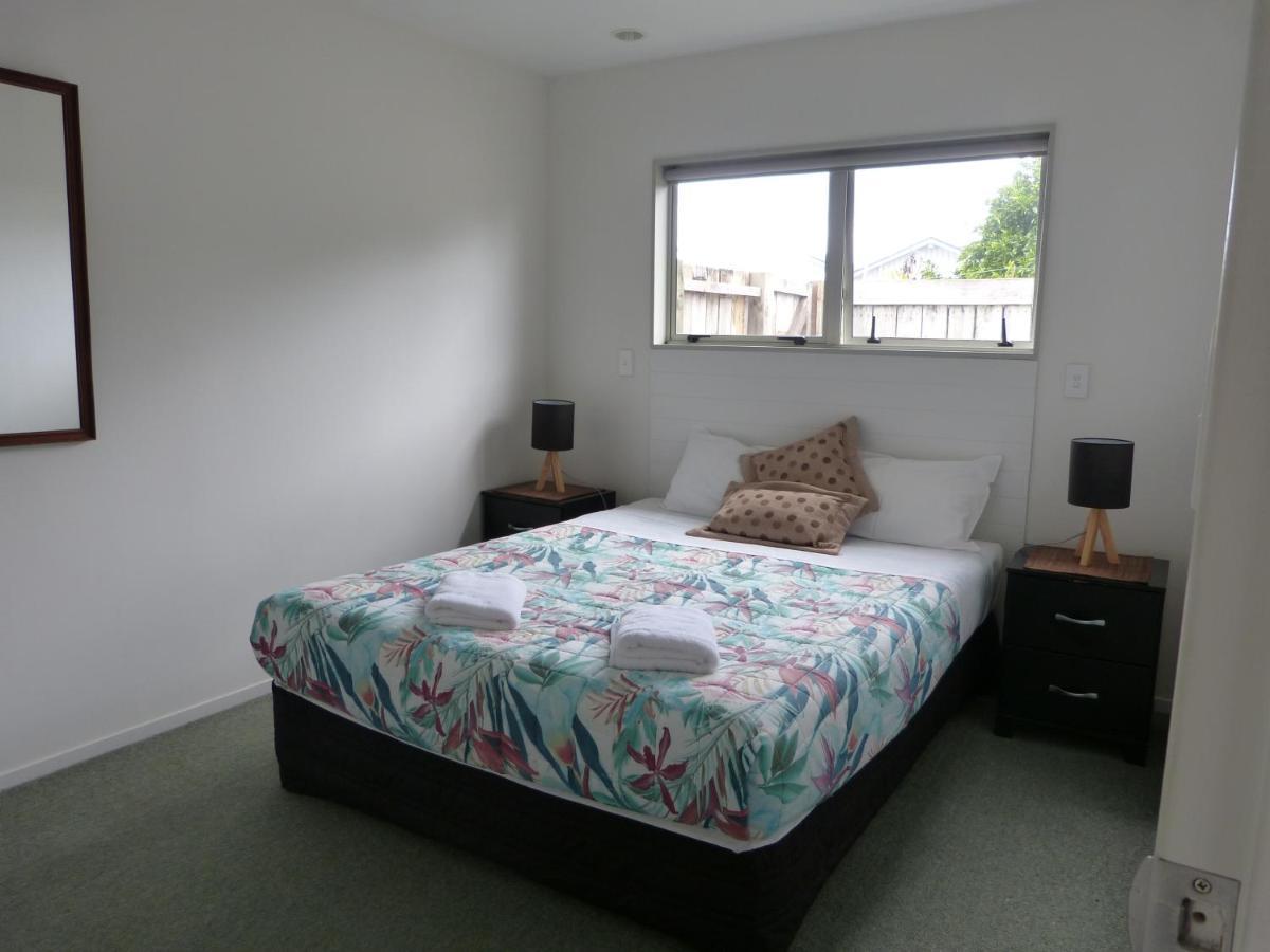 Blake Court Motel Whangamata Εξωτερικό φωτογραφία