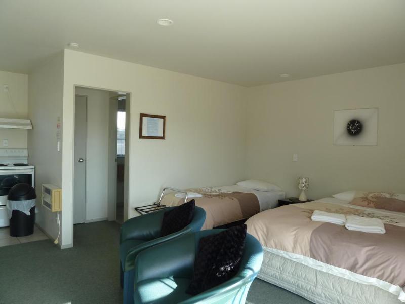 Blake Court Motel Whangamata Εξωτερικό φωτογραφία