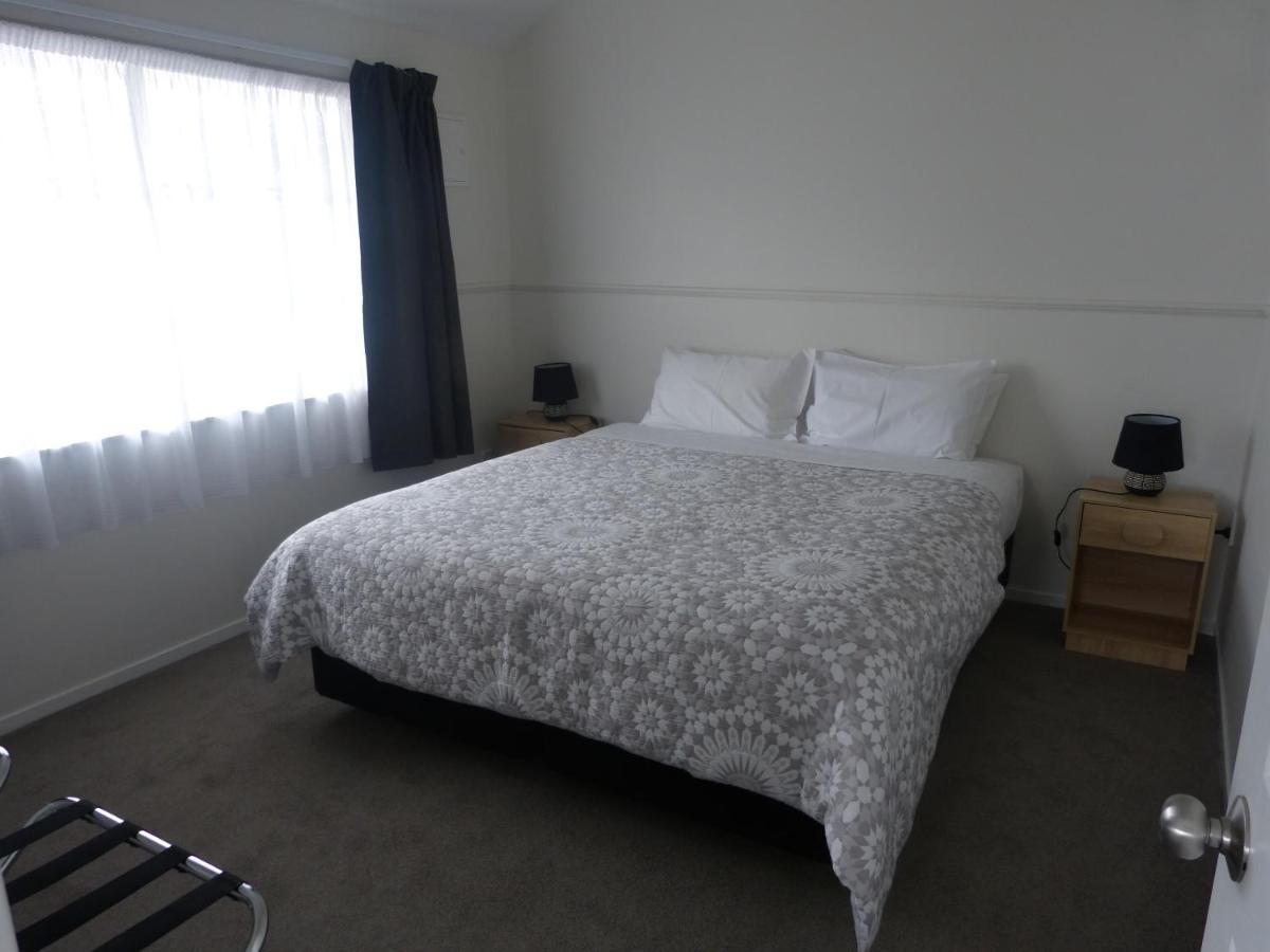 Blake Court Motel Whangamata Εξωτερικό φωτογραφία