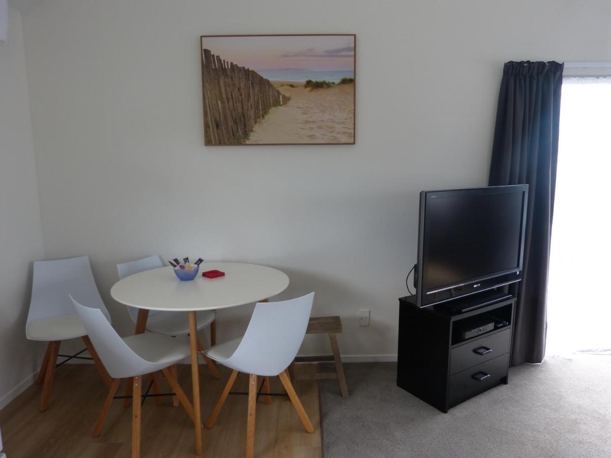Blake Court Motel Whangamata Εξωτερικό φωτογραφία