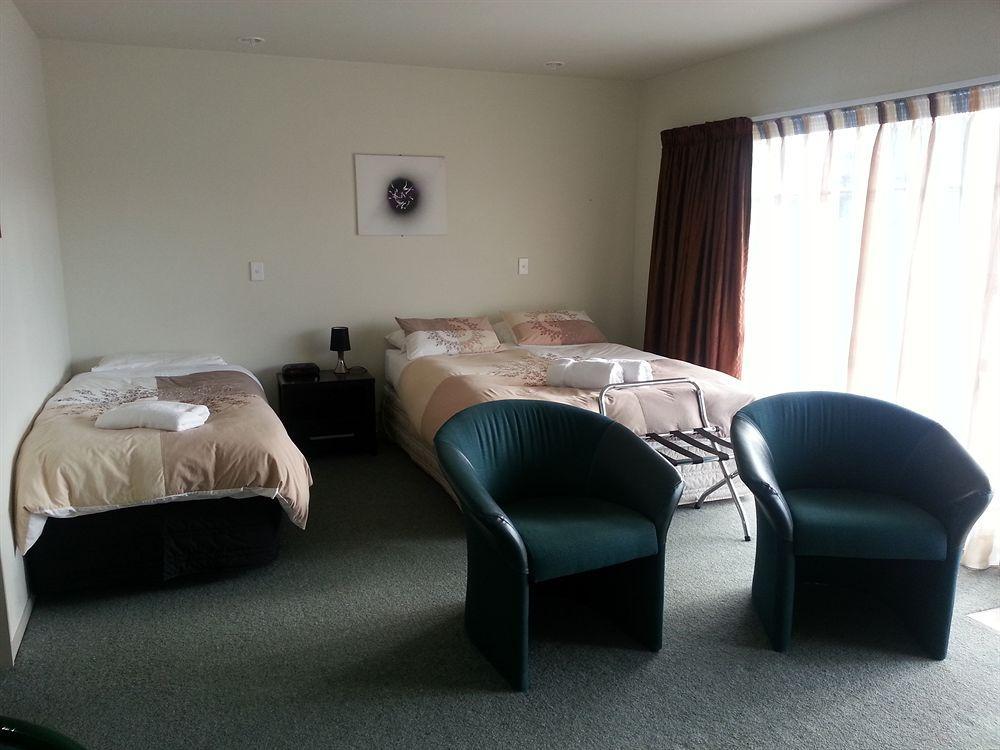 Blake Court Motel Whangamata Εξωτερικό φωτογραφία