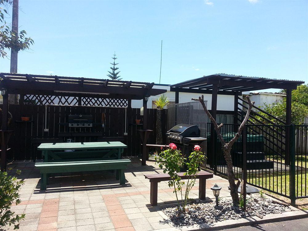 Blake Court Motel Whangamata Εξωτερικό φωτογραφία