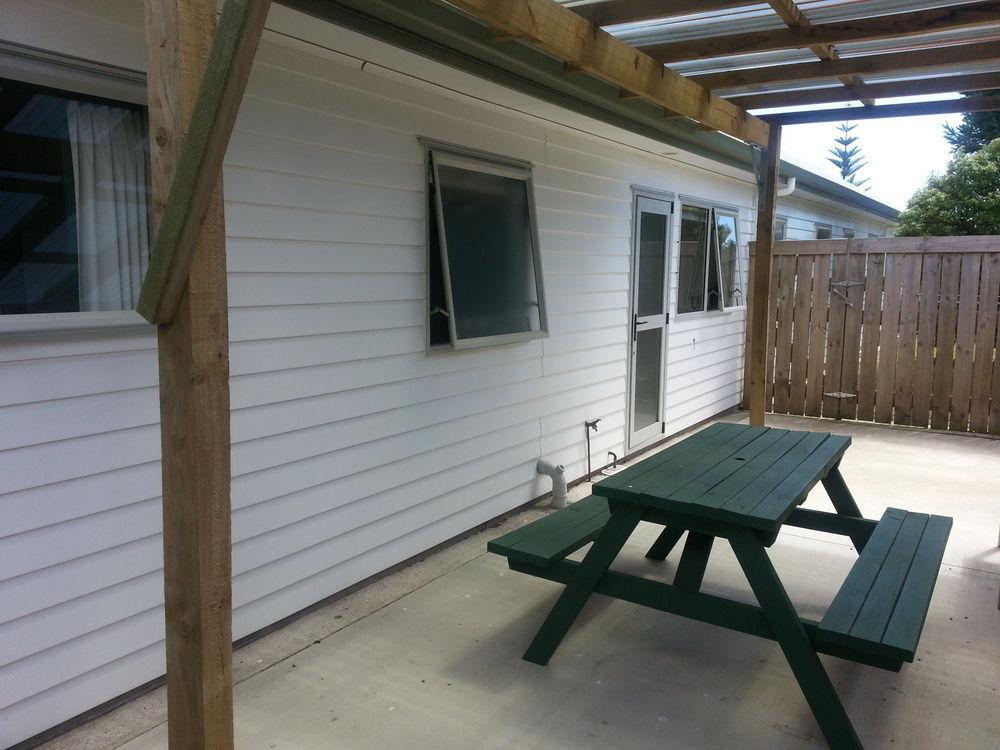 Blake Court Motel Whangamata Εξωτερικό φωτογραφία