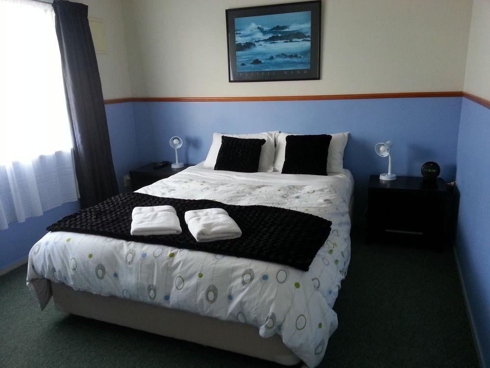 Blake Court Motel Whangamata Εξωτερικό φωτογραφία