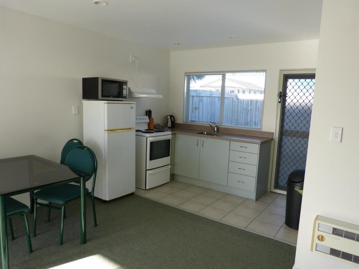 Blake Court Motel Whangamata Εξωτερικό φωτογραφία